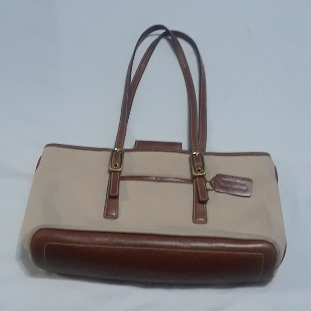 Coach purse creme and brown